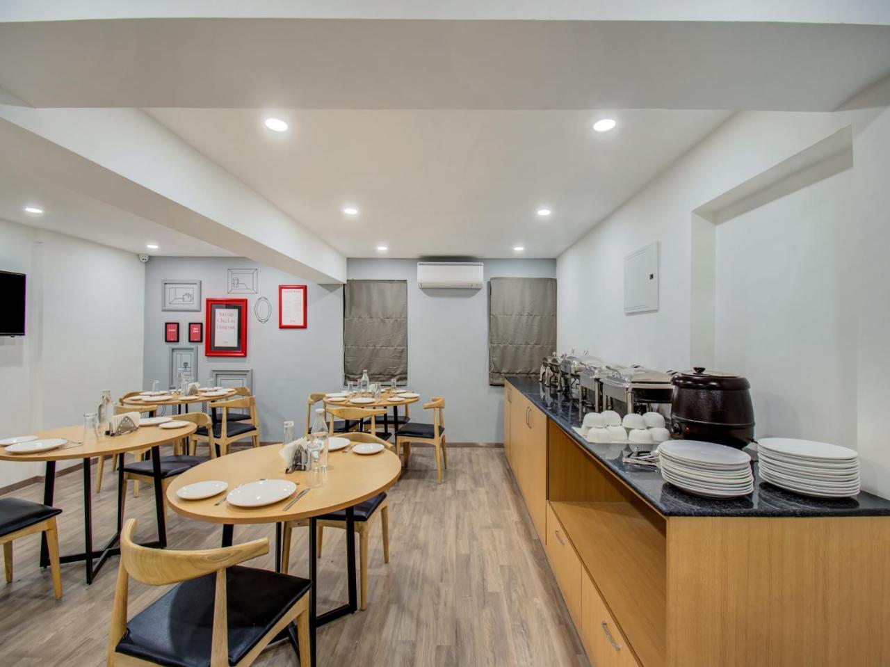 Oyo Townhouse 66 Nagpur Station Ca Road Hotel Ngoại thất bức ảnh