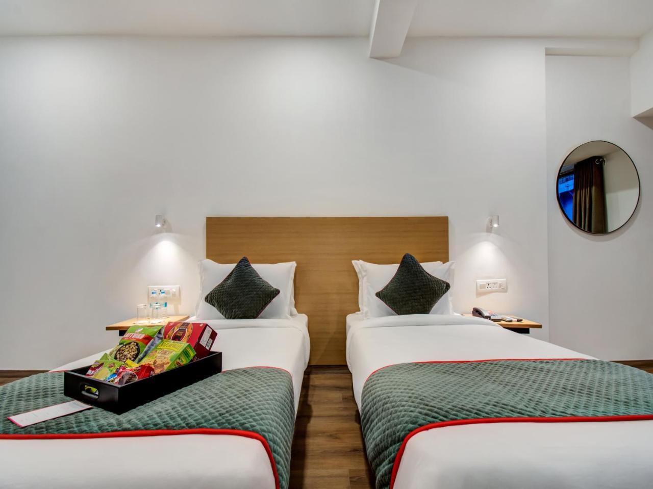 Oyo Townhouse 66 Nagpur Station Ca Road Hotel Ngoại thất bức ảnh