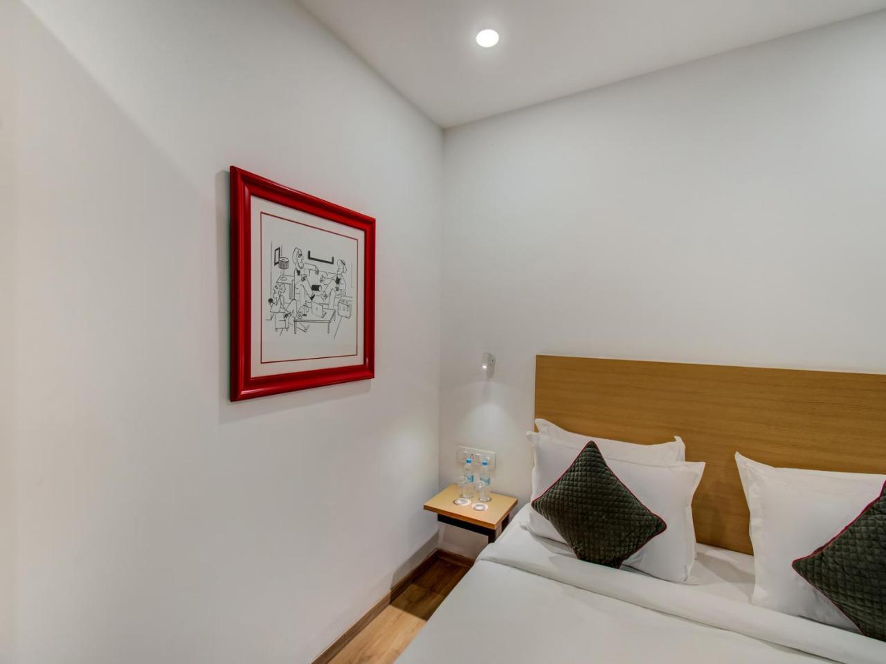 Oyo Townhouse 66 Nagpur Station Ca Road Hotel Ngoại thất bức ảnh