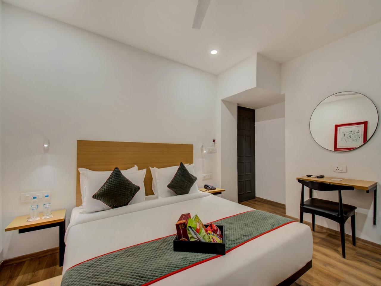 Oyo Townhouse 66 Nagpur Station Ca Road Hotel Ngoại thất bức ảnh