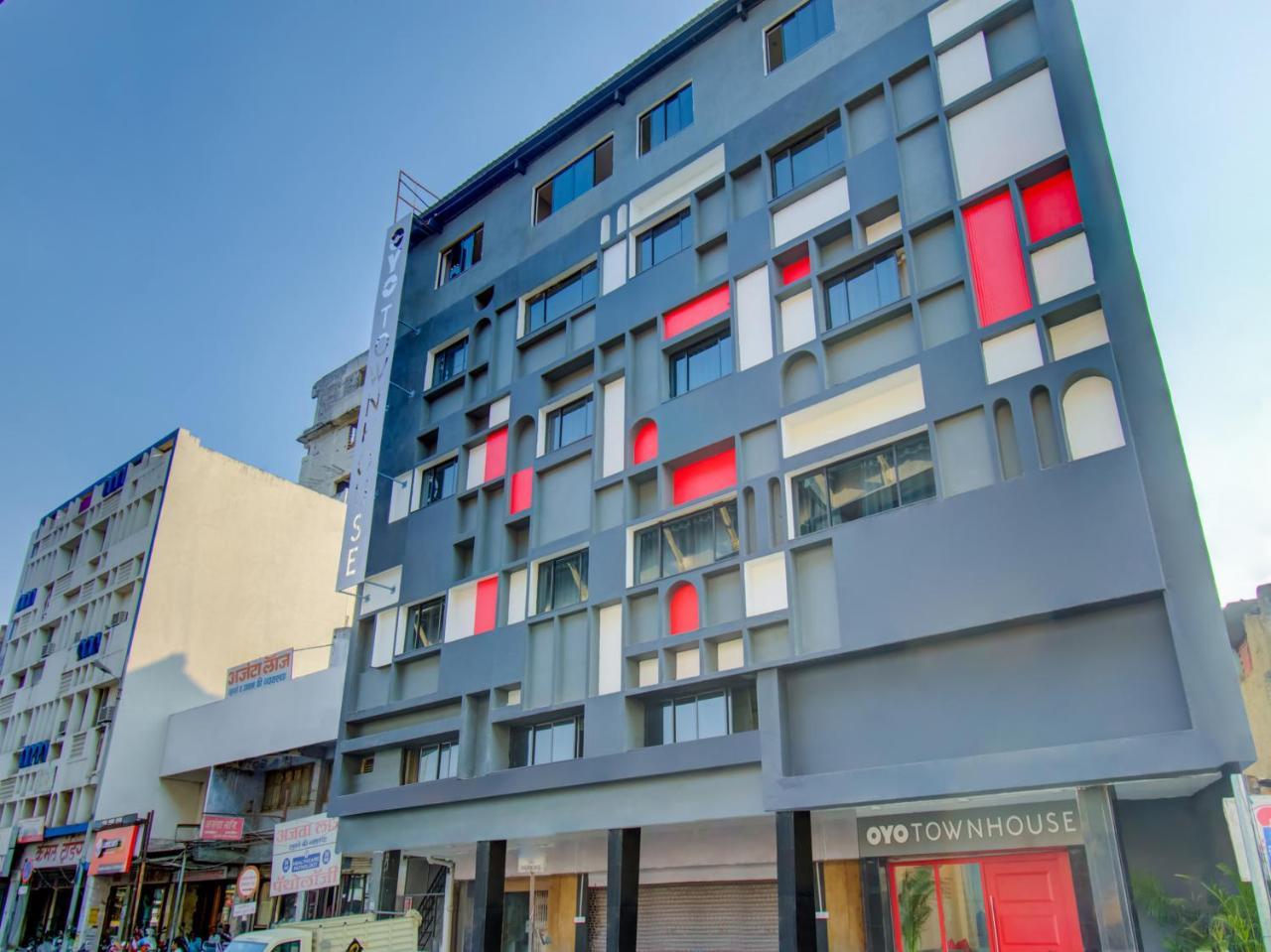 Oyo Townhouse 66 Nagpur Station Ca Road Hotel Ngoại thất bức ảnh
